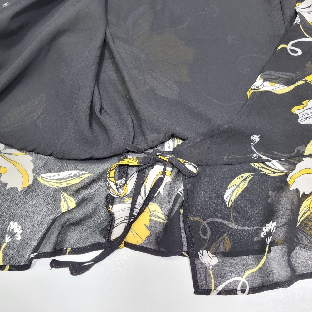 Bardot Women's Wrap Blouse Large‎ Black Floral V Neck Bell Sleeves Office Classy - Picture 13 of 14